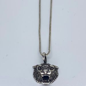Sterling Silver Tiger Necklace! Like new!